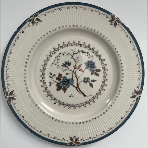 🍽Royal Doulton Collector Replacement Plate - Picture 1 of 7